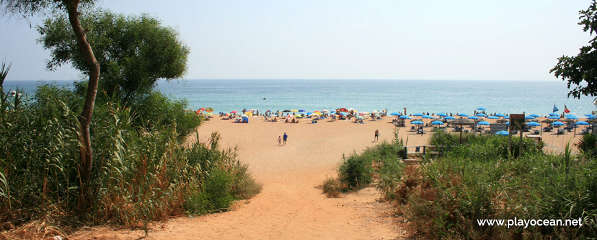 Access to Praia dos Alemães Beach