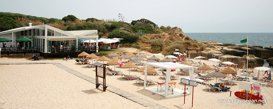 Bar of Praia do Evaristo Beach