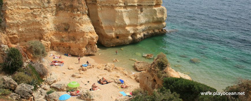 Praia da Maré das Porcas Beach