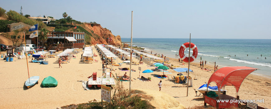 Área concessionada na Praia Maria Luísa