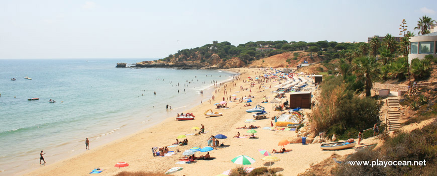 Oeste na Praia de Santa Eulália