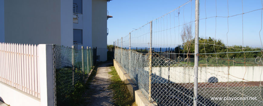 Acesso à Praia da Mina