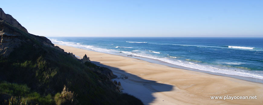 Sand of Praia de Vale Pardo Beach