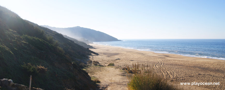 South of Praia da Gralha Beach