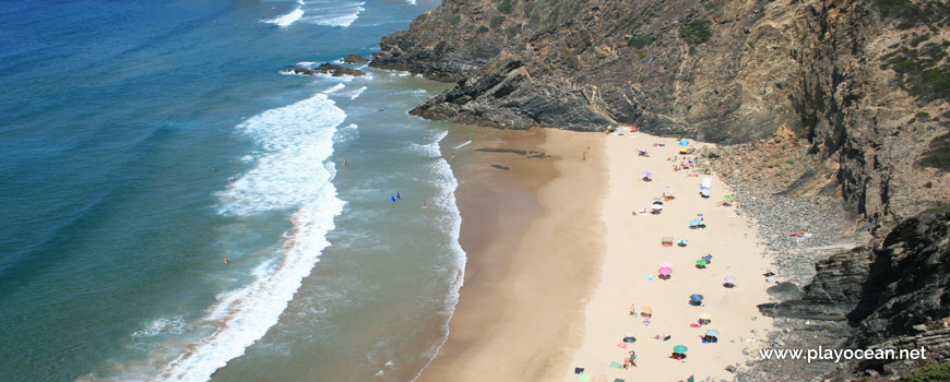 North at Praia das Adegas Beach