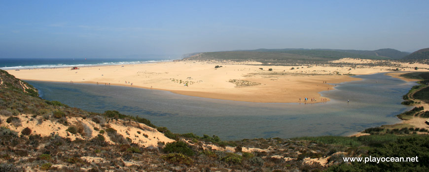 The Bordeira Stream