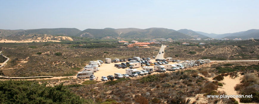 Parking at Praia da Bordeira Beach