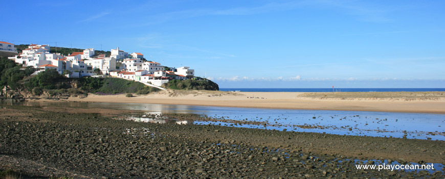 Houses of Praia de Odeceixe village