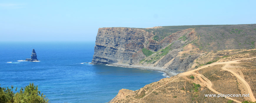 Praia da Pedra da Agulha Beach