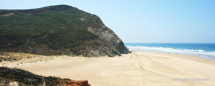 Sul na Praia do Penedo