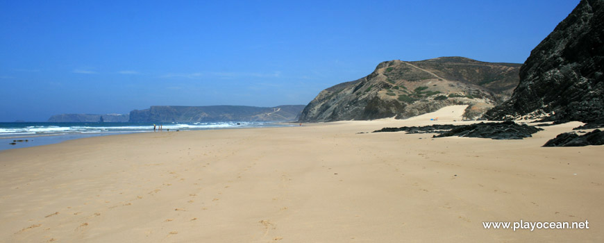 North at Praia do Penedo Beach