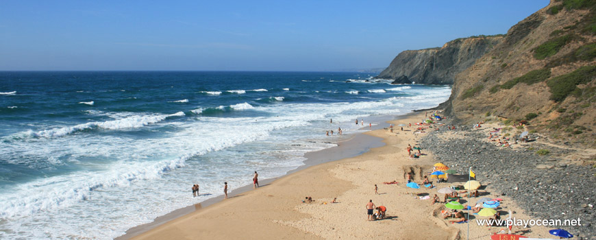 North at Praia do Vale dos Homens Beach