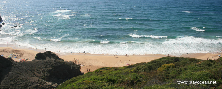 Praia do Vale dos Homens Beach