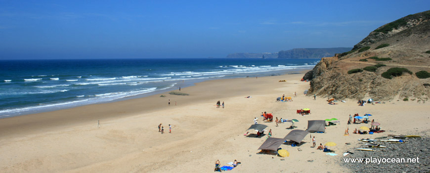 North at Praia de Vale Figueiras Beach