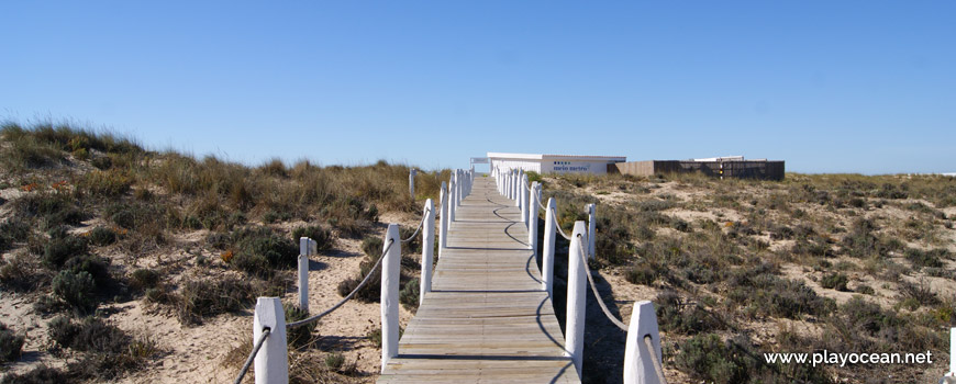 Access to Praia da Cabana do Pescador Beach