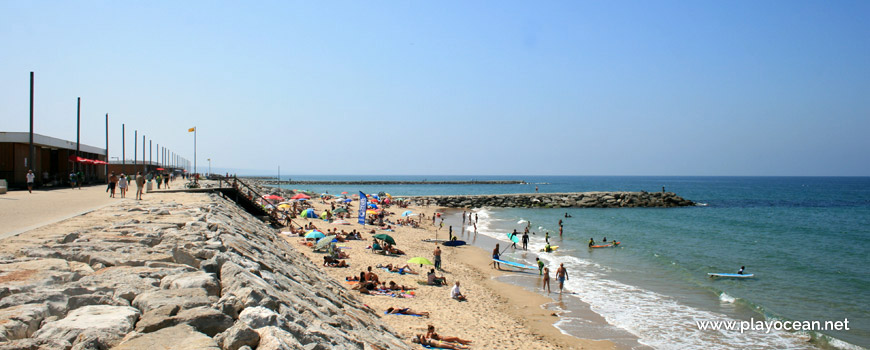 Praia de Santo António da Caparica Beach