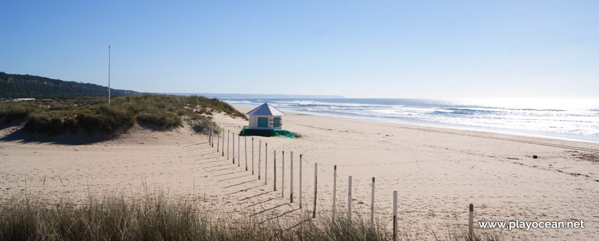 Sand of Praia da Sereia Beach