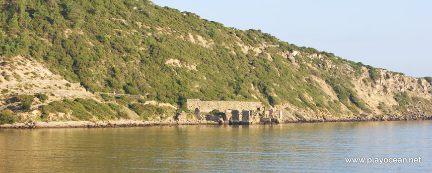 Old Customs Ruins of Salir do Porto