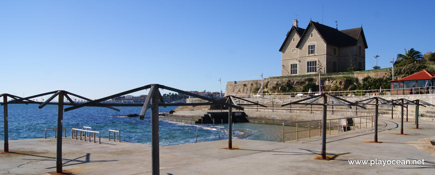 Armações de guarda-sóis, Piscina Alberto Romano