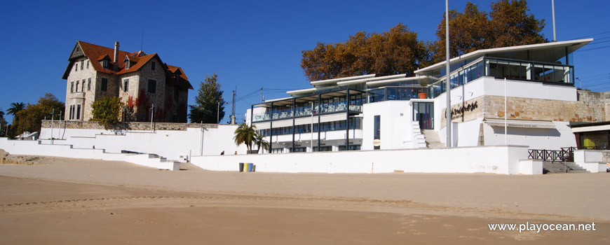 Chalet Faial na Praia da Duquesa