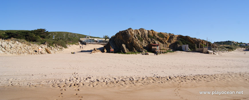 Rock near the bar, Praia Grande do Guincho Beach