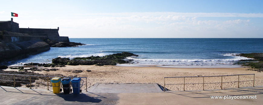 Entrance of Praia do Moinho Beach