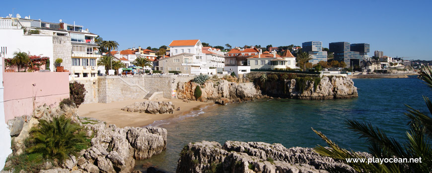 Praia da Rainha Beach