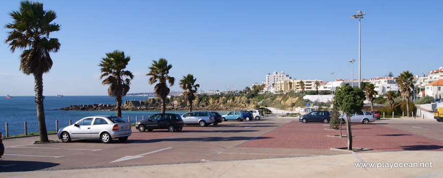 Parking, Praia de São Pedro do Estoril Beach