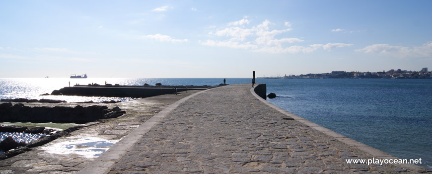 Pier, Praia do Tamariz Beach