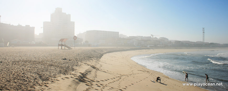 Lifeguard station at Praia da Baía Beach