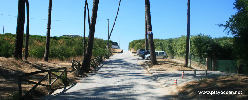 Estrada para a Praia da Bonança