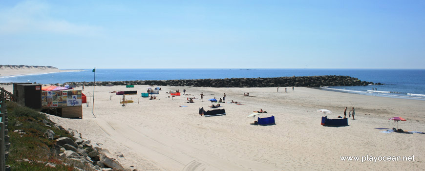 South of Praia de Ofir Beach