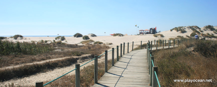 Walkway to Praia da Ramalha Beach