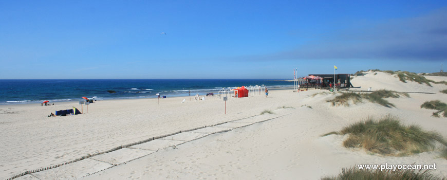 Concession at Praia da Ramalha Beach