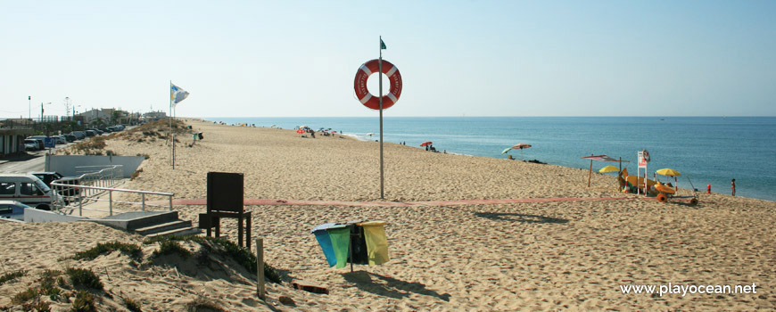 Lifeguard station at Praia de Faro (Sea) Beach