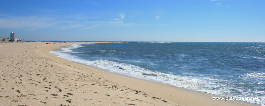 Sea at Praia de Buarcos Beach