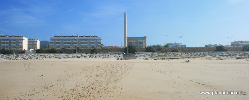 Casas junto à Praia do Cabo Mondego