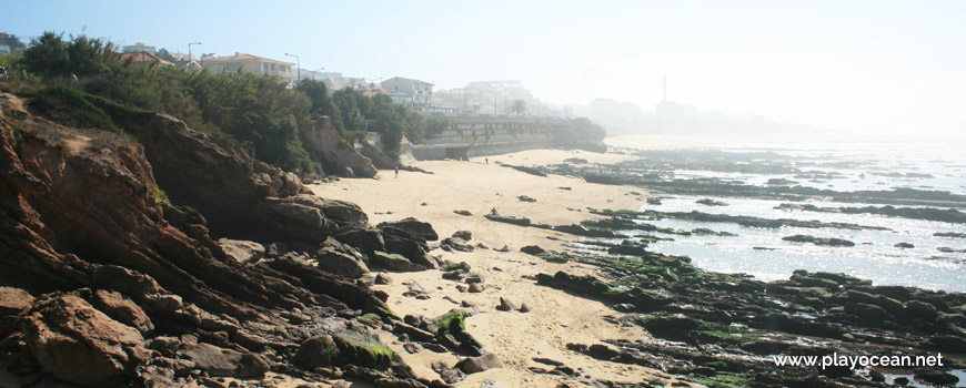 Este na Praia da Fonte das Pombas