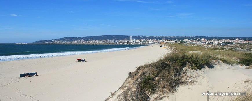 North of Praia do Hospital Beach