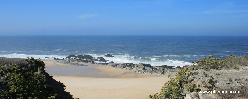 Sea at Praia da Laje do Costado Beach