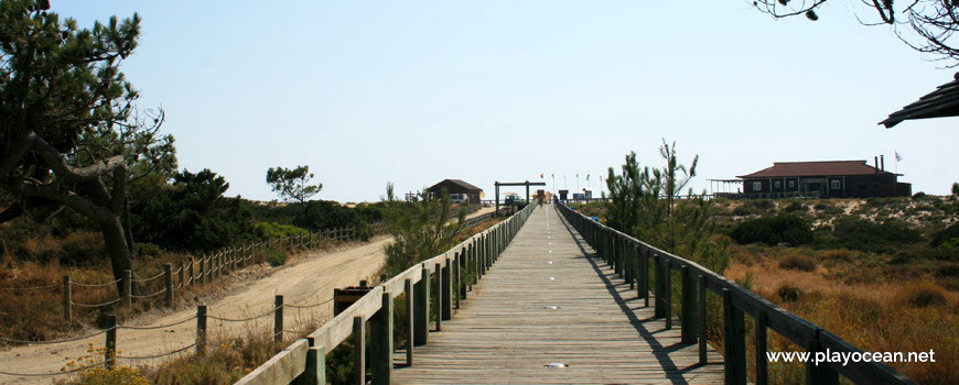 Acesso pedonal Praia do Pêgo