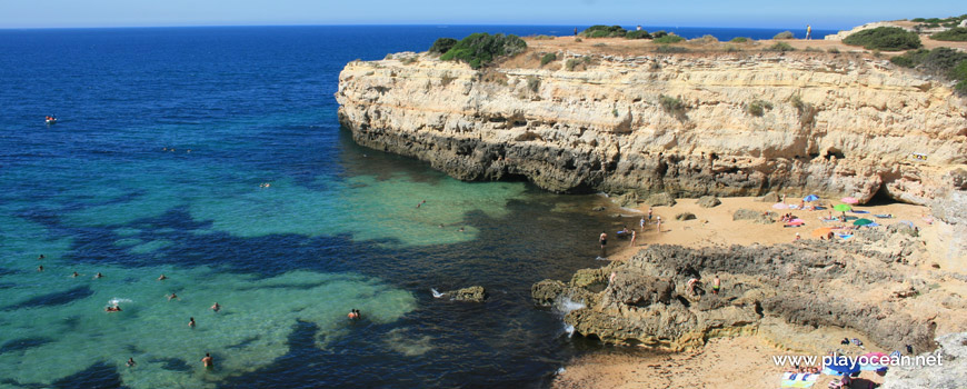 Oeste na Praia de Albandeira