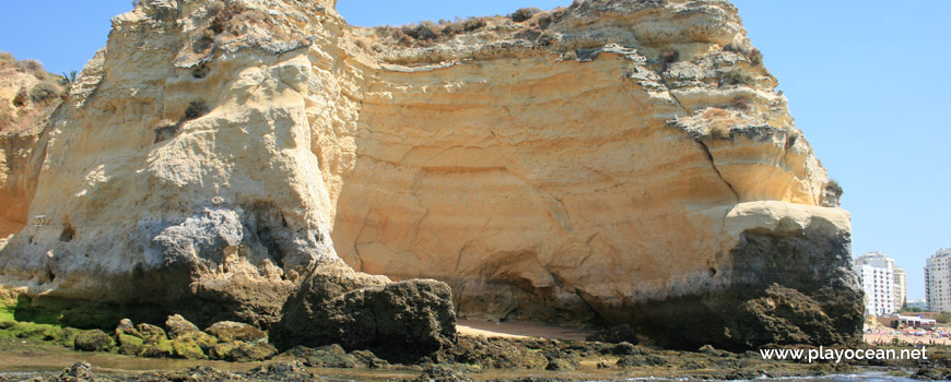 Praia dos Beijinhos (East) Beach