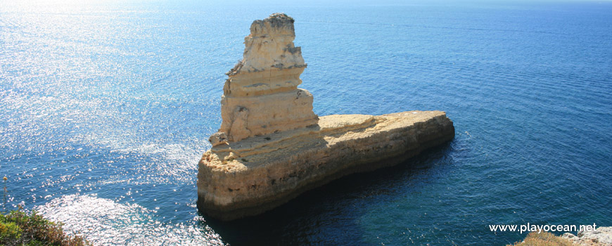 Submarino Islet, Praia da Morena Beach