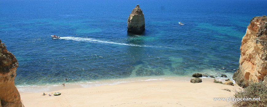 Sea at Praia do Pau Beach