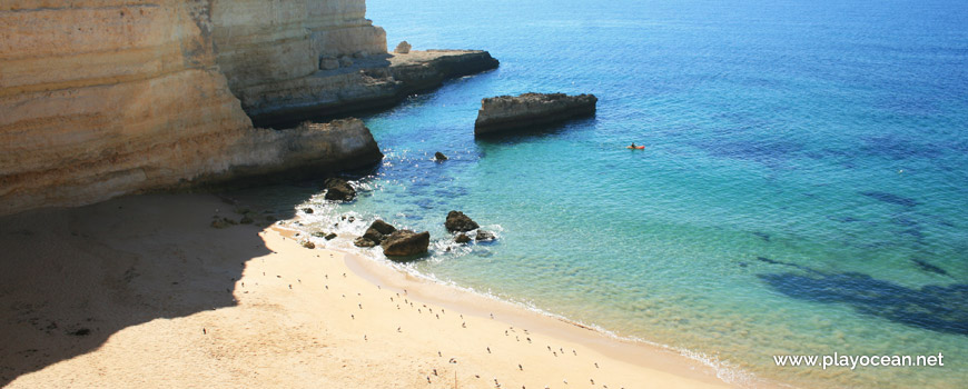 Este na Praia do Pontal