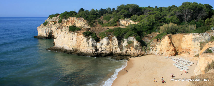 West at Praia dos Tremoços Beach