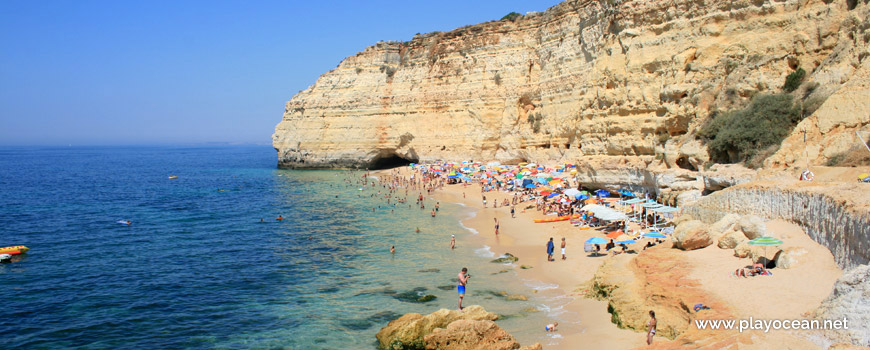 Oeste na Praia do Vale Centianes