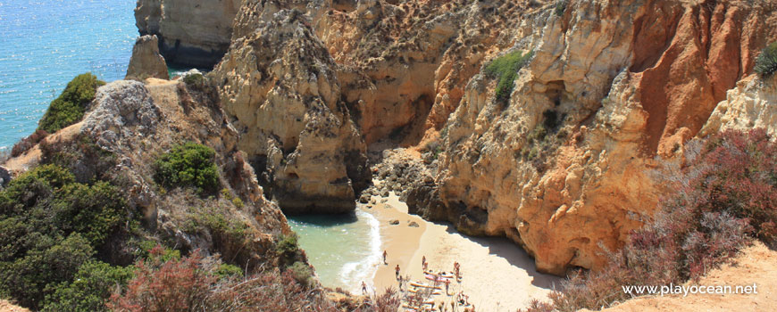 West at Praia do Barranco do Martinho Beach