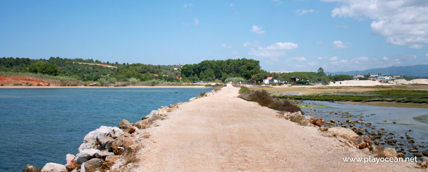 Saída da Praia do Vale da Lama